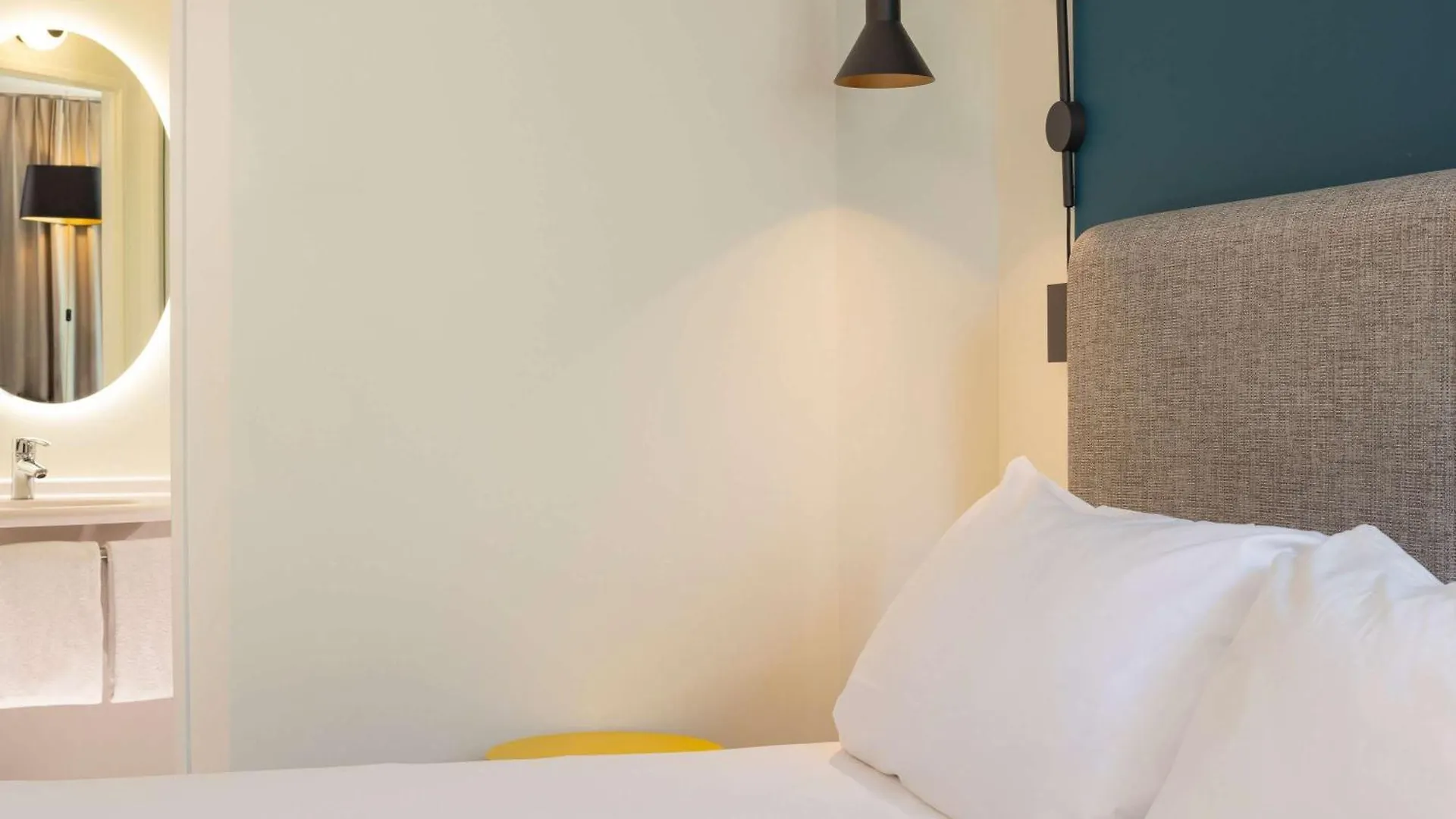 Ibis Marseille Centre Euromed Hotel