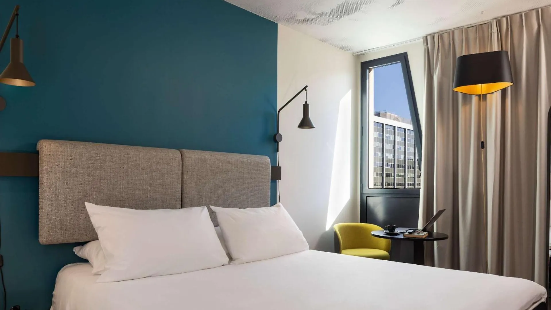 Hotel Ibis Marseille Centre Euromed 3*,