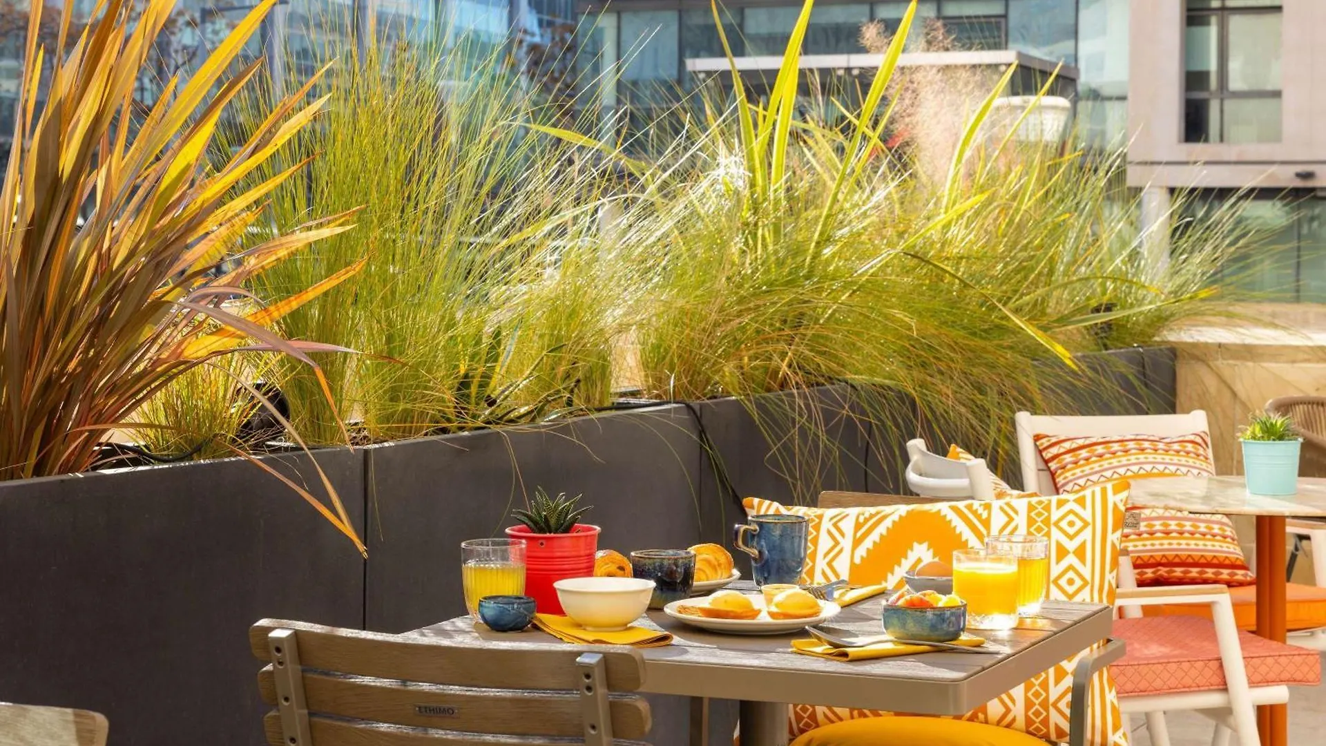 Hotel Ibis Marseille Centre Euromed