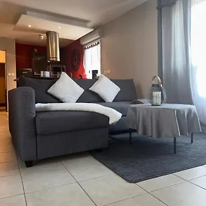 Apartament Superbe Equipe Avec Parking., Marsylia