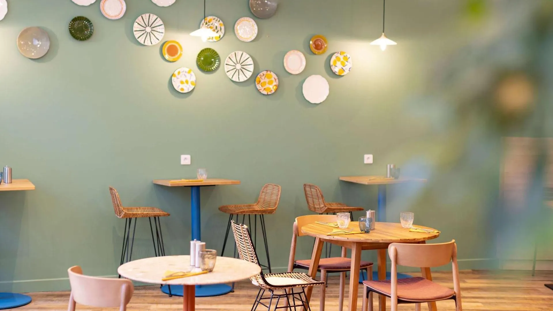 Ibis Marseille Centre Euromed Hotell