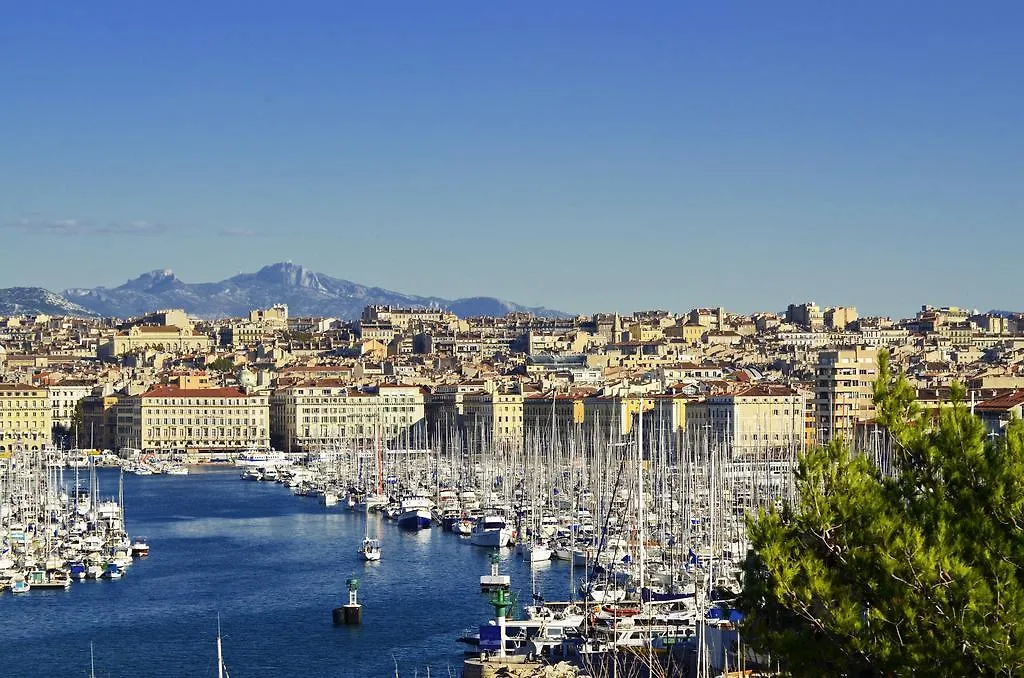 Ibis Marseille Centre Euromed Hotell